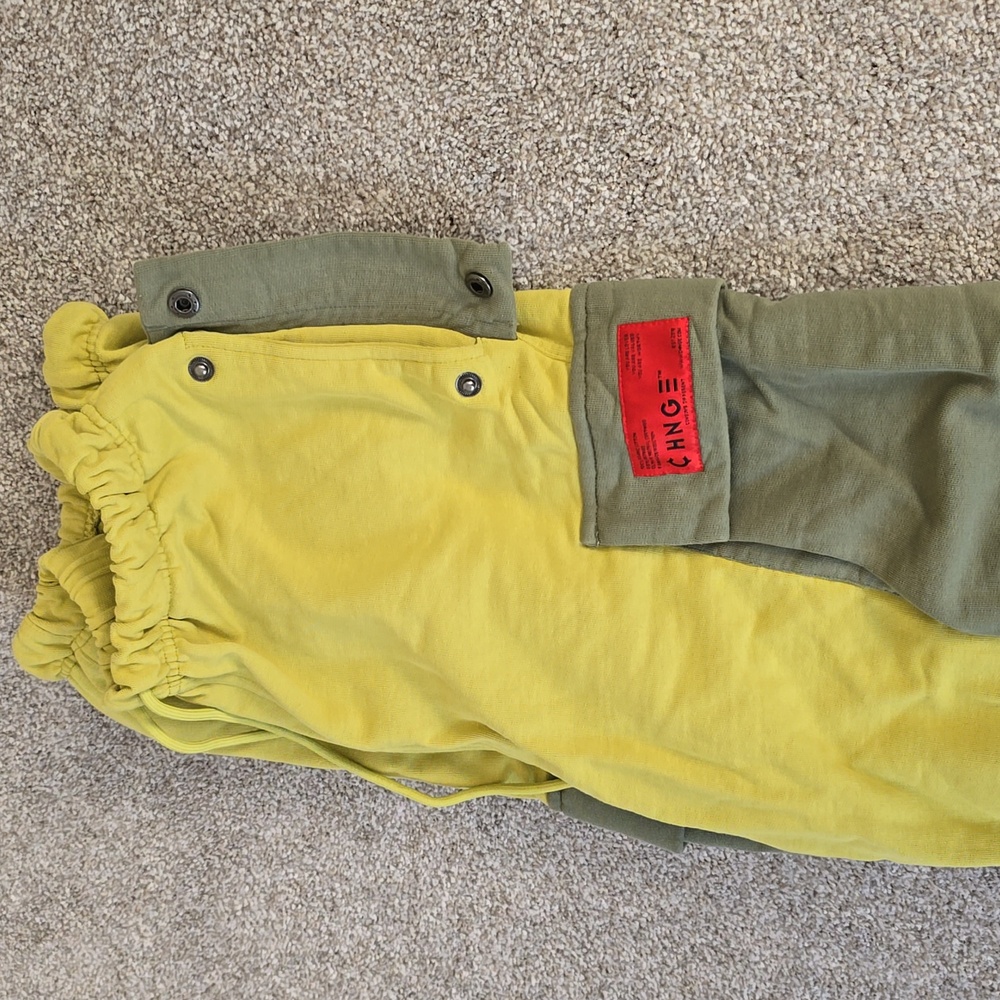 CHNGE sweatpants - Picture 3 of 5